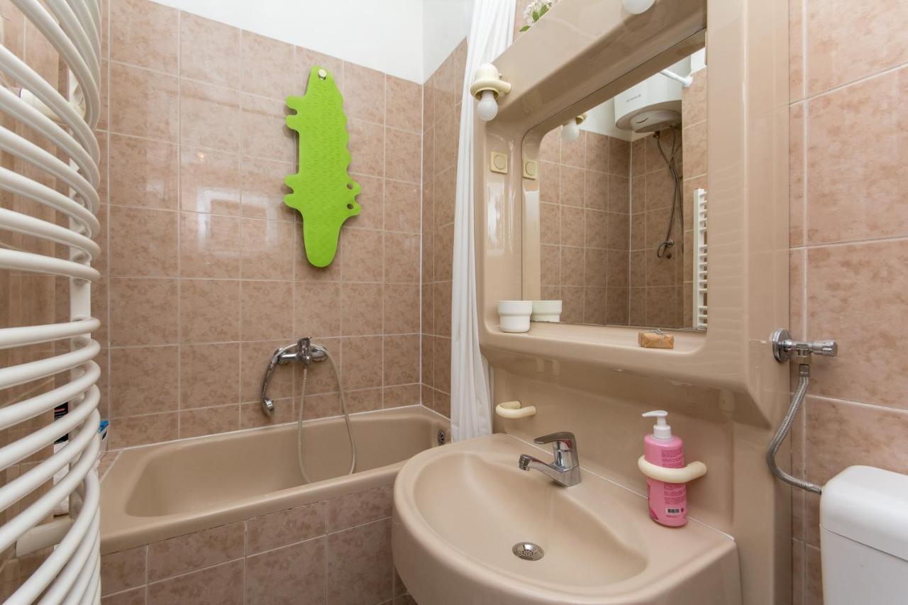 Appartamento Bura Studio Apartman Ragusa Esterno foto