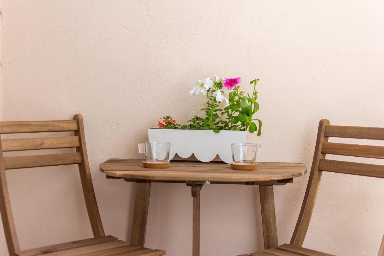 Appartamento Bura Studio Apartman Ragusa Esterno foto